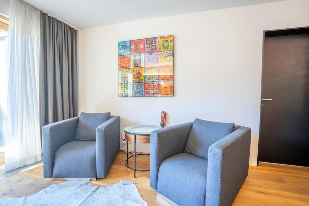 Apartment Moderne Mit Ausblick Und Viel Sonne *